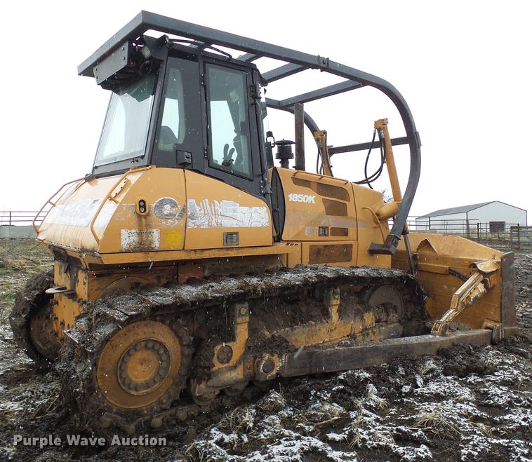 image for item DB2102 2003 Case 1850K dozer
