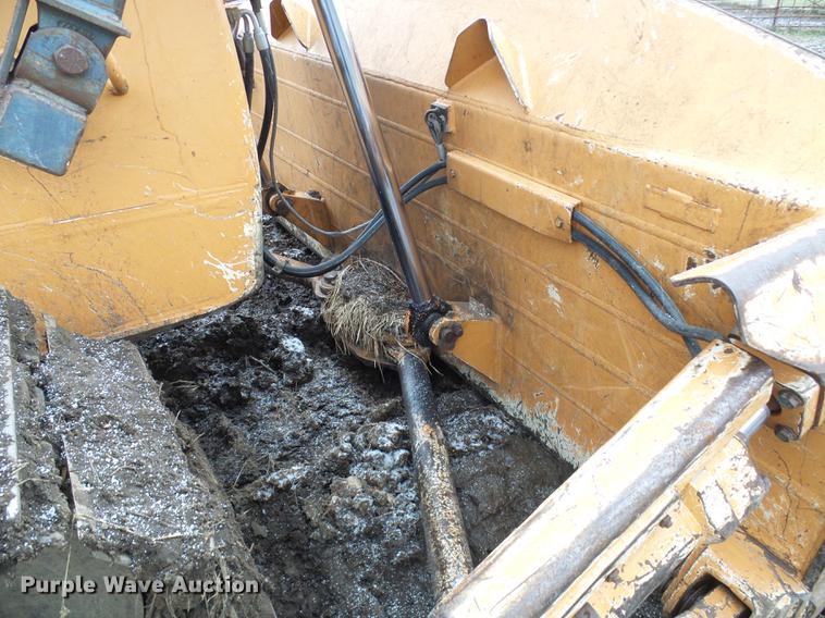 image for item DB2102 2003 Case 1850K dozer