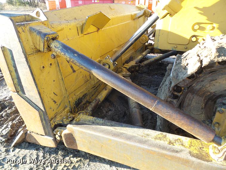 image for item DB2104 Caterpillar D7F dozer