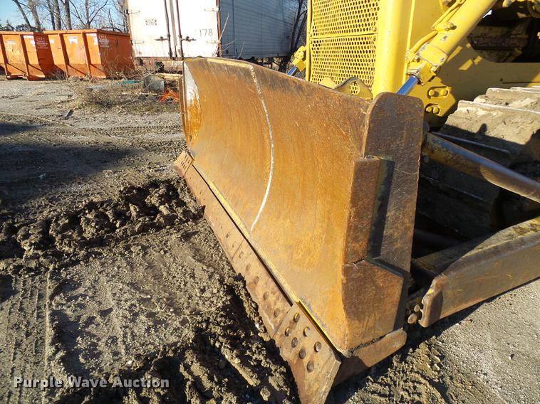 image for item DB2104 Caterpillar D7F dozer