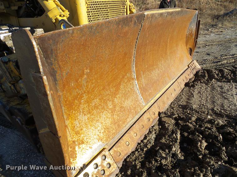 image for item DB2104 Caterpillar D7F dozer