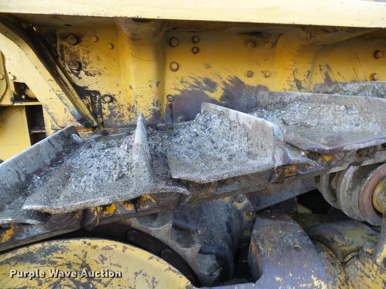 image for item DB2104 Caterpillar D7F dozer
