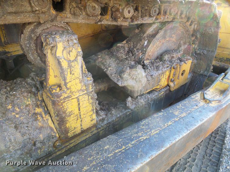 image for item DB2104 Caterpillar D7F dozer