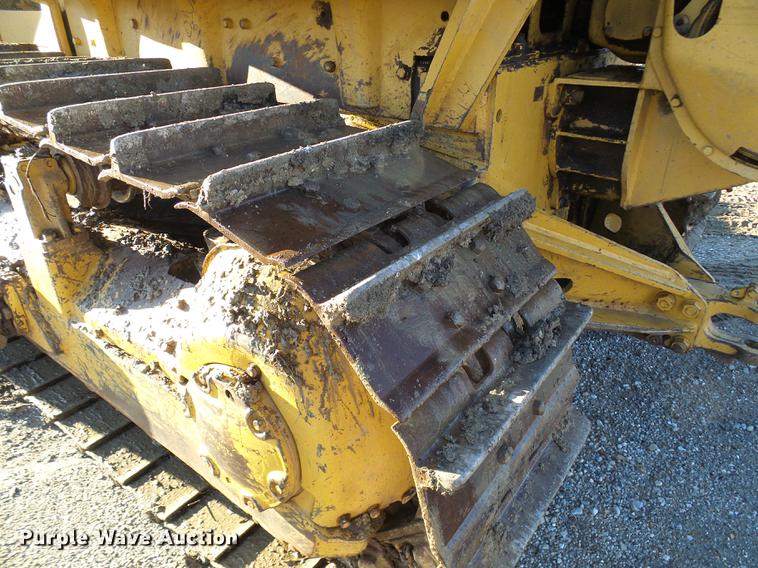 image for item DB2104 Caterpillar D7F dozer