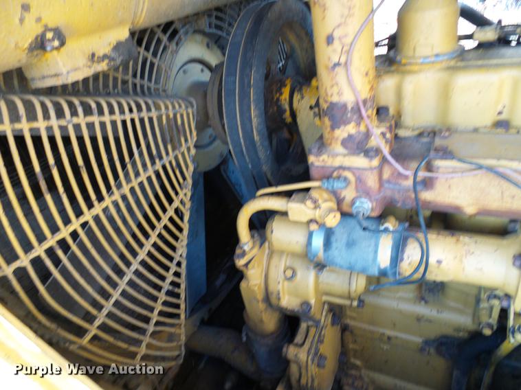 image for item DB2104 Caterpillar D7F dozer