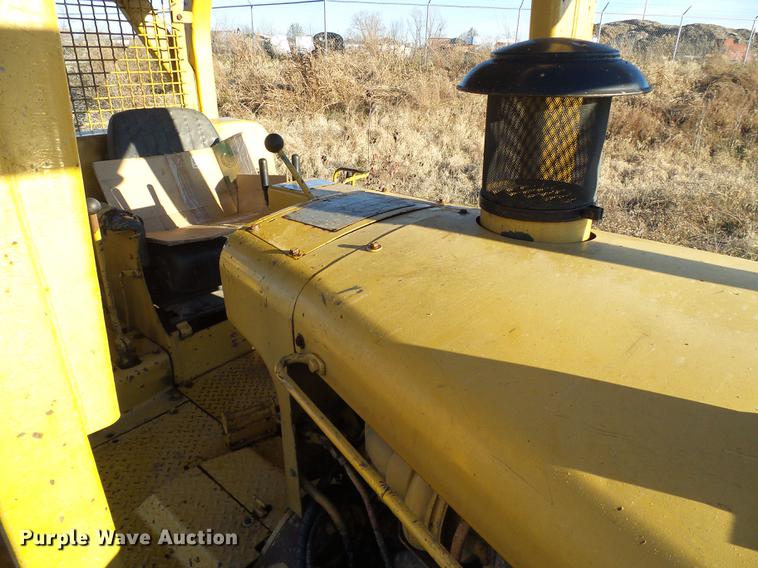 image for item DB2104 Caterpillar D7F dozer
