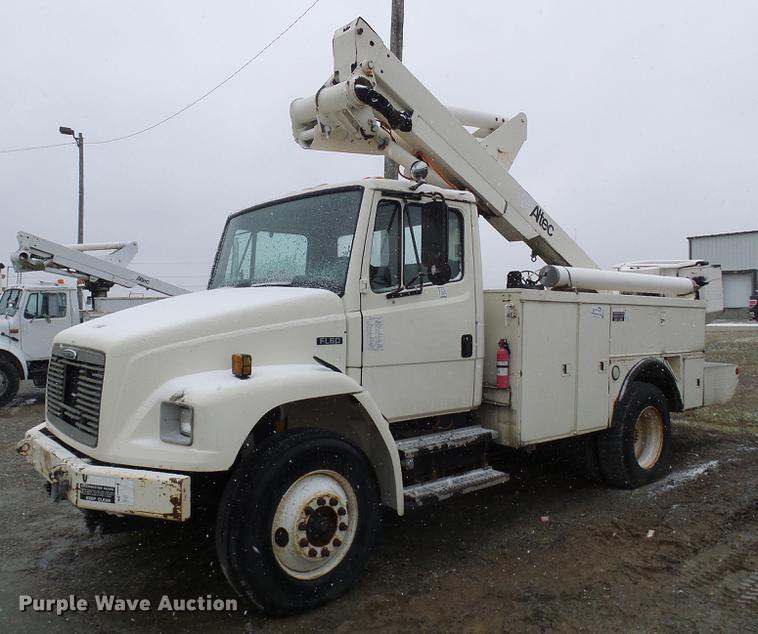 image for item DB2106 1998 Freightliner FL60 bucket truck