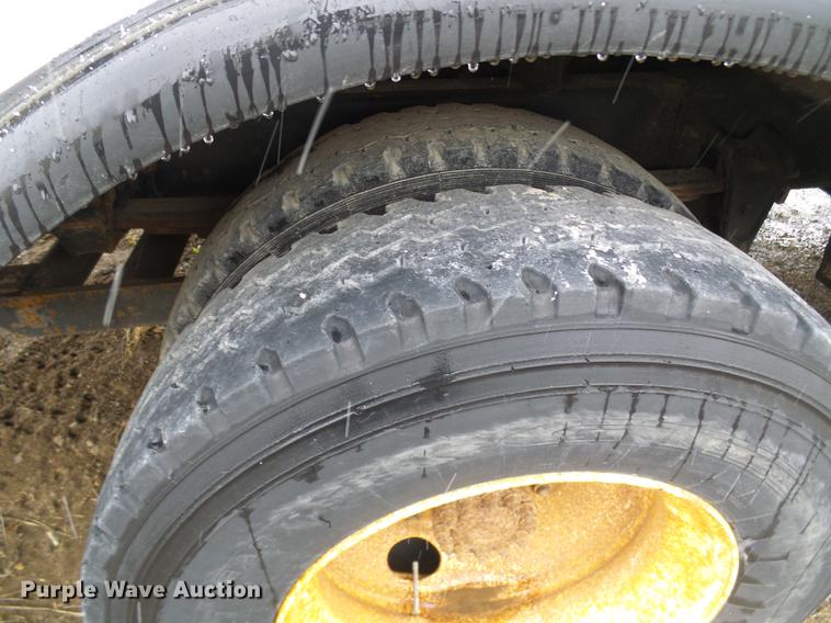 image for item DB2106 1998 Freightliner FL60 bucket truck