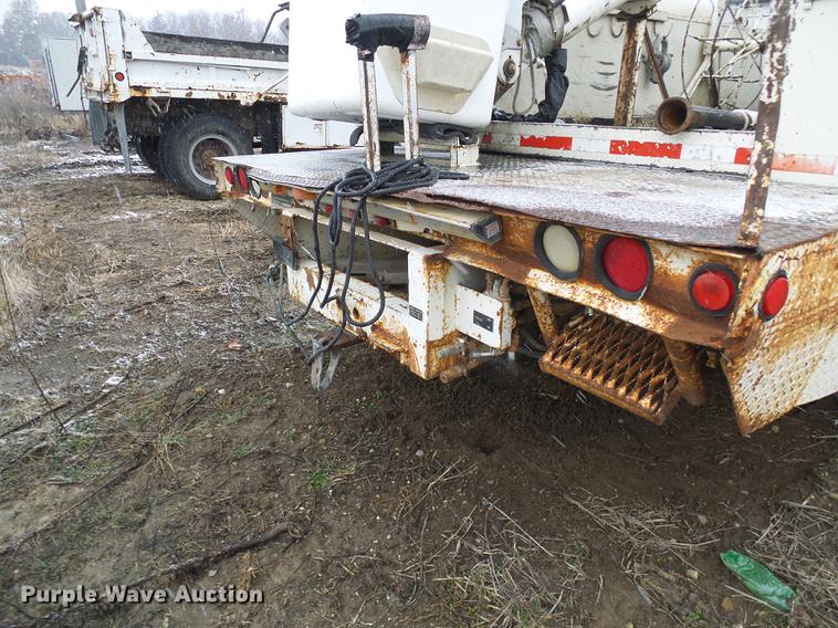 image for item DB2106 1998 Freightliner FL60 bucket truck