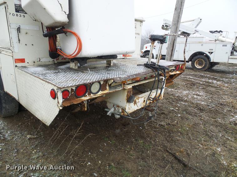 image for item DB2106 1998 Freightliner FL60 bucket truck
