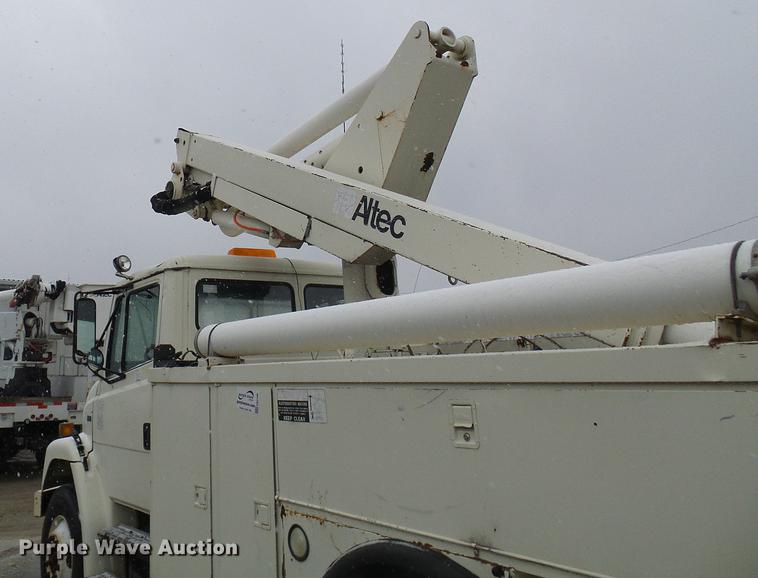 image for item DB2106 1998 Freightliner FL60 bucket truck