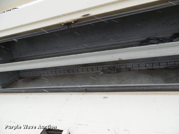 image for item DB2106 1998 Freightliner FL60 bucket truck