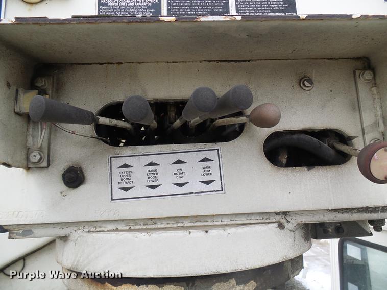 image for item DB2106 1998 Freightliner FL60 bucket truck