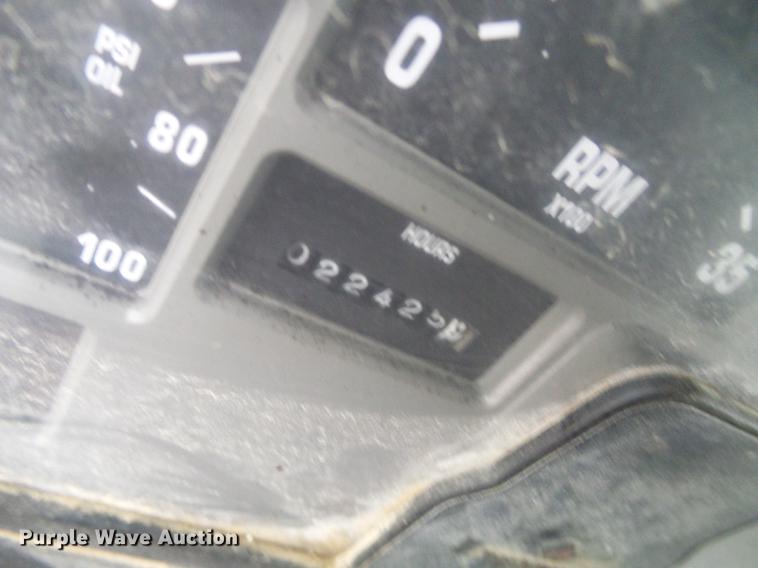 image for item DB2107 1995 International 4700 bucket truck