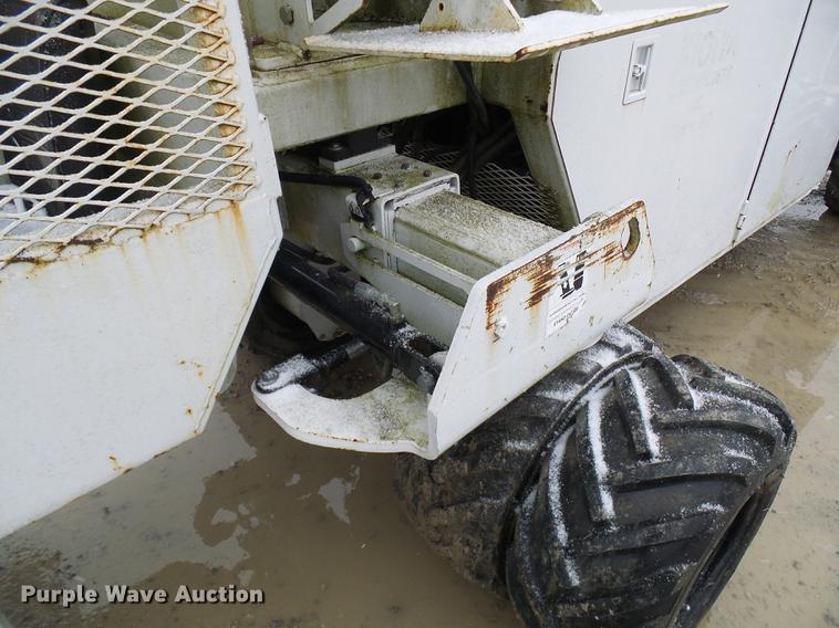 image for item DB2108 2005 Terex Hi Ranger TL38P boom lift