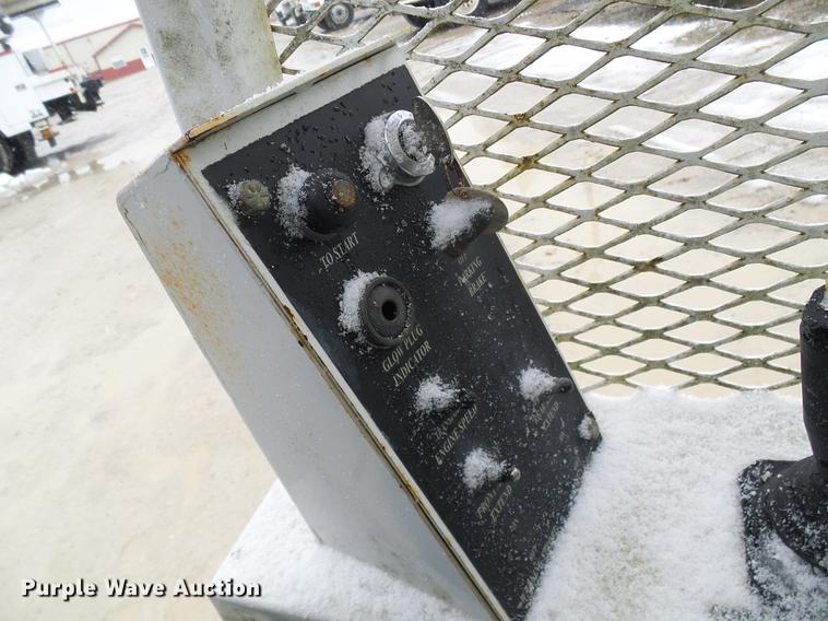 image for item DB2108 2005 Terex Hi Ranger TL38P boom lift