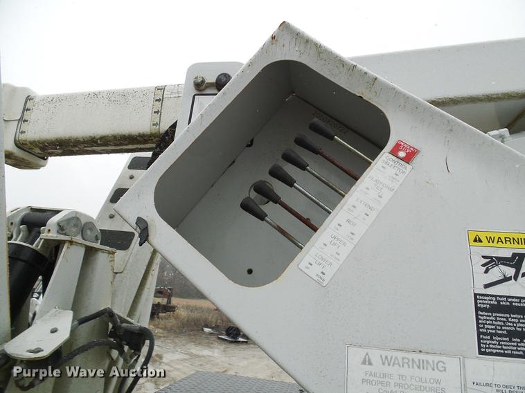 image for item DB2108 2005 Terex Hi Ranger TL38P boom lift