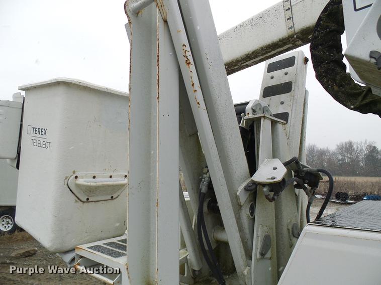 image for item DB2108 2005 Terex Hi Ranger TL38P boom lift
