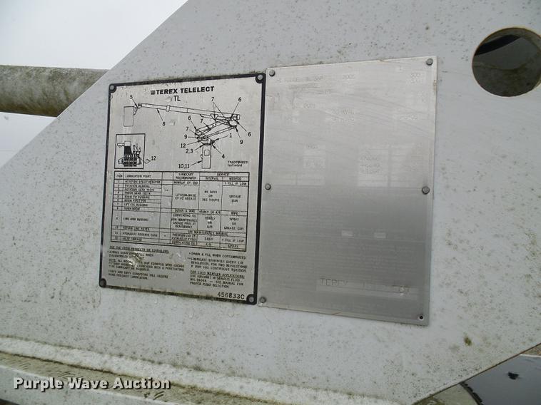 image for item DB2108 2005 Terex Hi Ranger TL38P boom lift