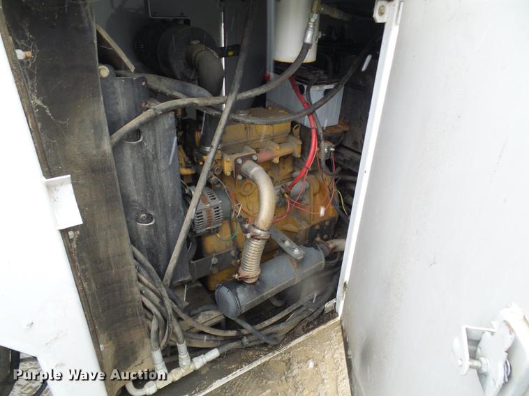 image for item DB2108 2005 Terex Hi Ranger TL38P boom lift