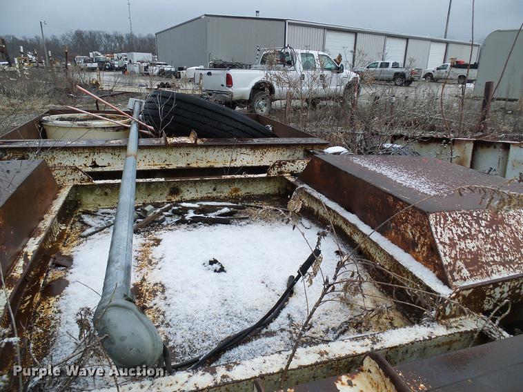 image for item DB2111 Pipe trailer