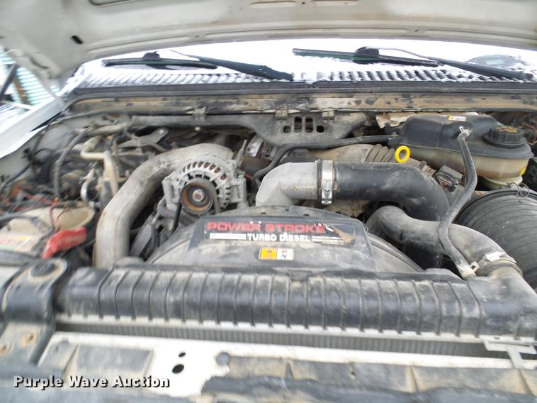 image for item DB2115 2006 Ford F350 Super Duty Crew Cab pickup truck