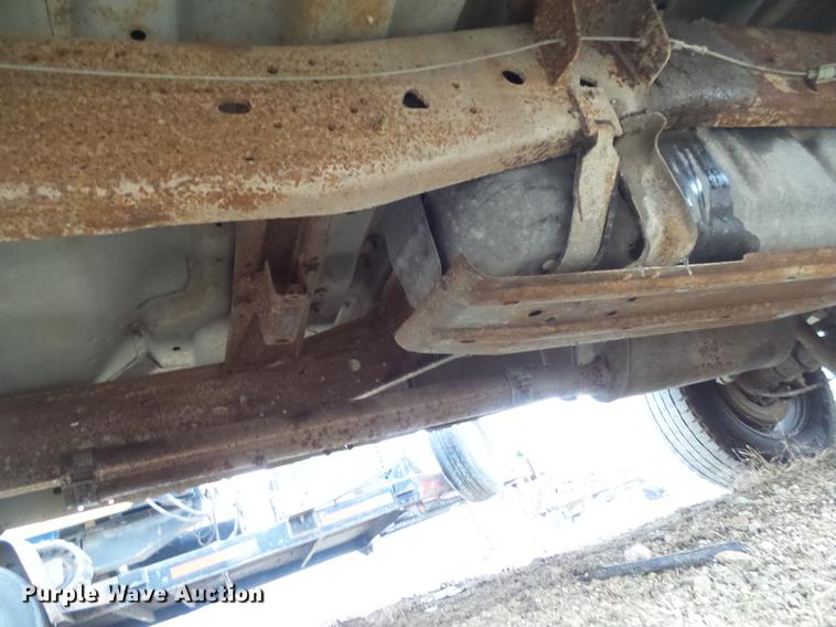 image for item DB2115 2006 Ford F350 Super Duty Crew Cab pickup truck