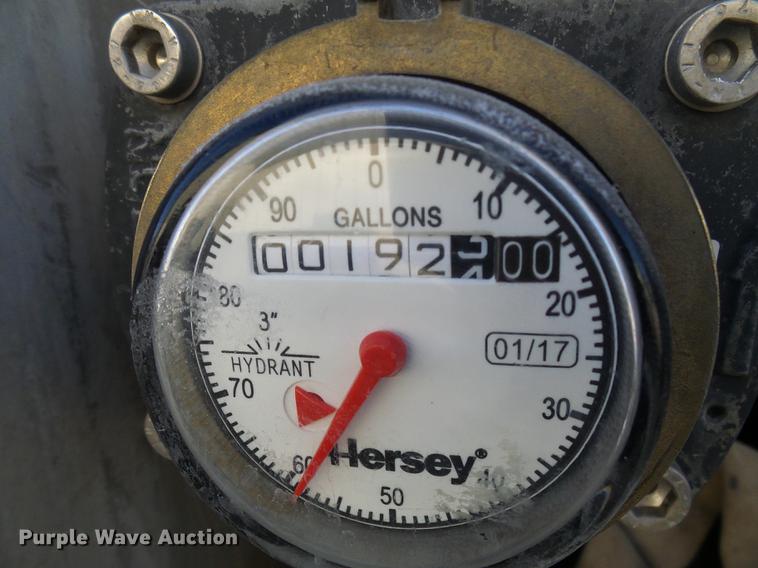 image for item DB2117 1998 International 2554 vacuum truck