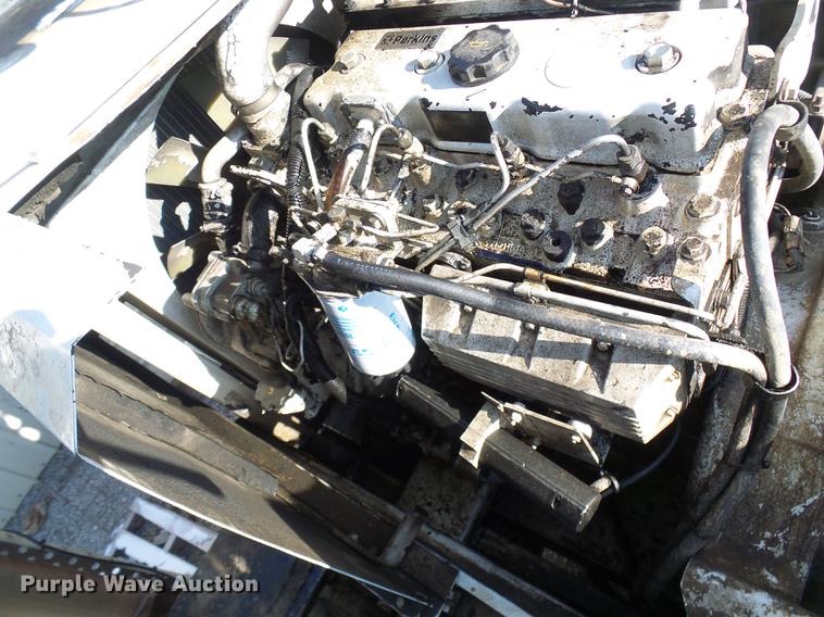 image for item DB2117 1998 International 2554 vacuum truck