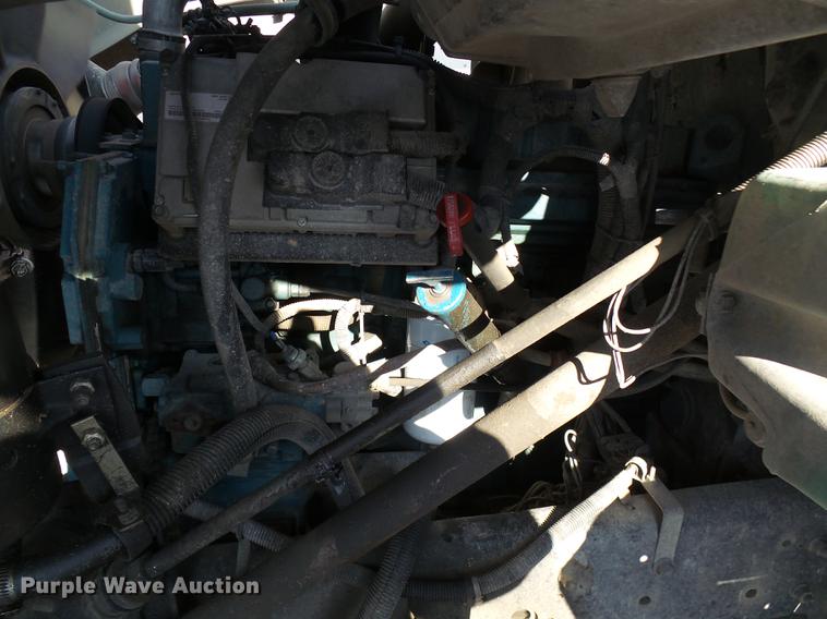 image for item DB2117 1998 International 2554 vacuum truck