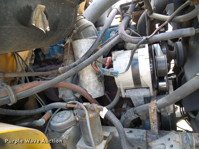 image for item DB2118 2002 International 4900 dump truck