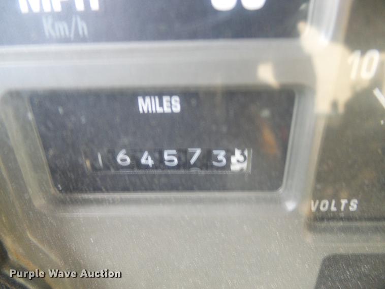 image for item DB2118 2002 International 4900 dump truck