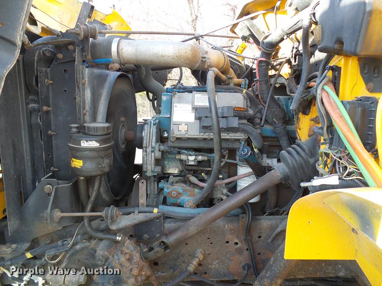 image for item DB2119 2000 International 4900 dump truck