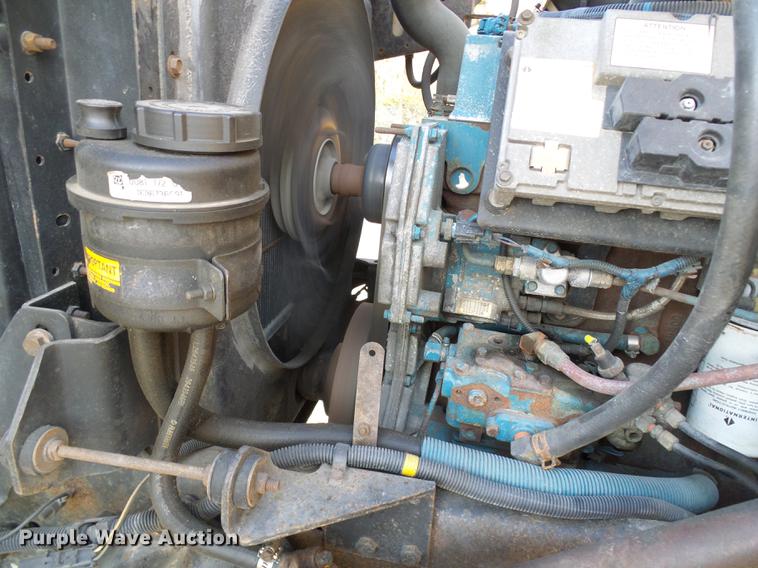 image for item DB2119 2000 International 4900 dump truck