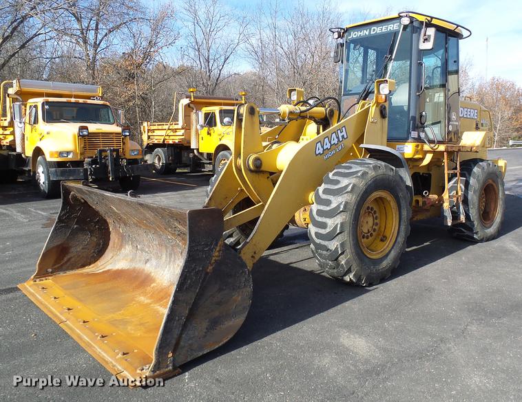 image for item DB2120 2003 John Deere 444H wheel loader