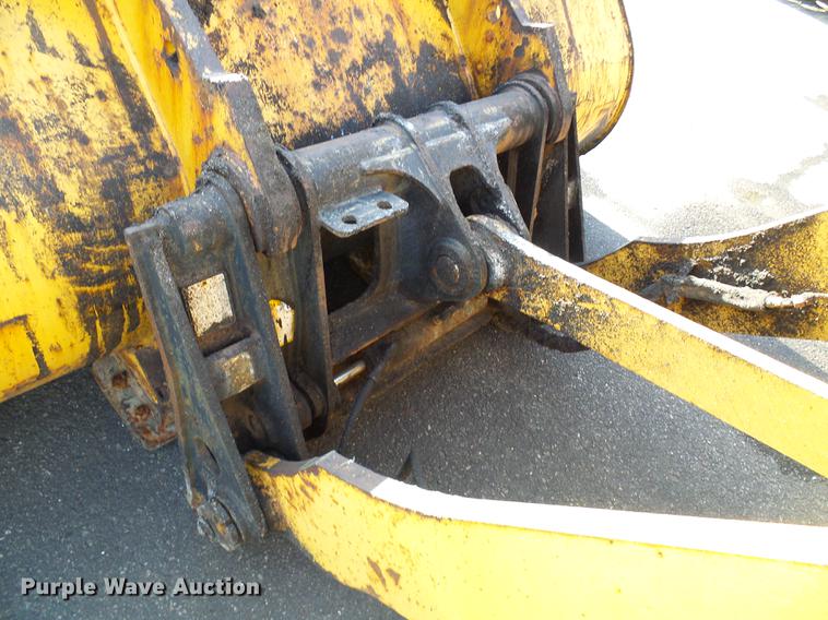 image for item DB2120 2003 John Deere 444H wheel loader