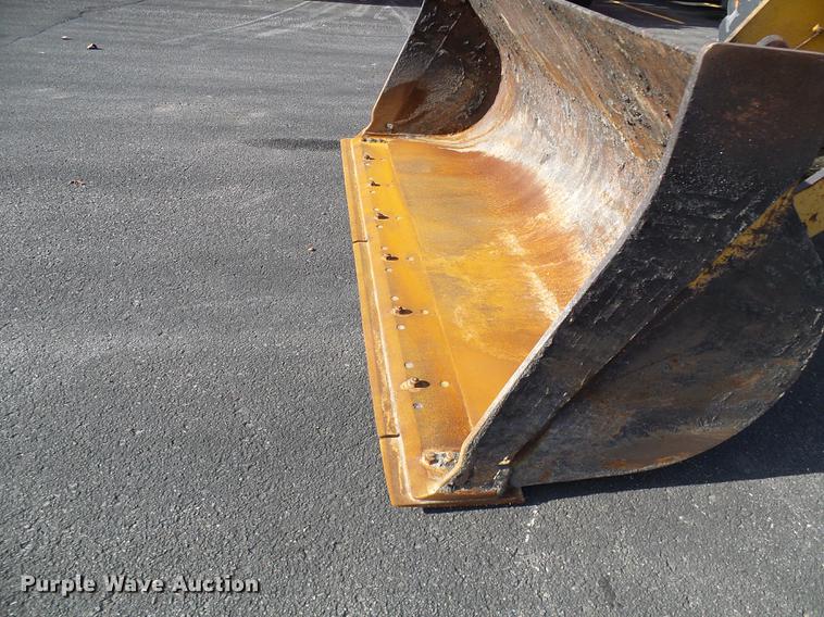 image for item DB2120 2003 John Deere 444H wheel loader