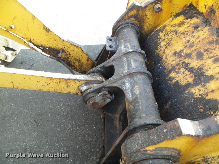 image for item DB2120 2003 John Deere 444H wheel loader