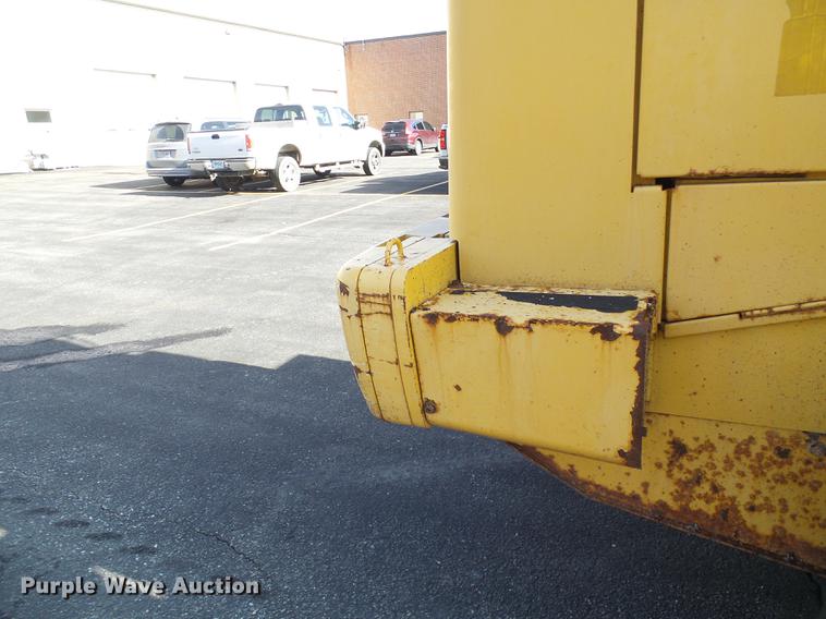 image for item DB2120 2003 John Deere 444H wheel loader