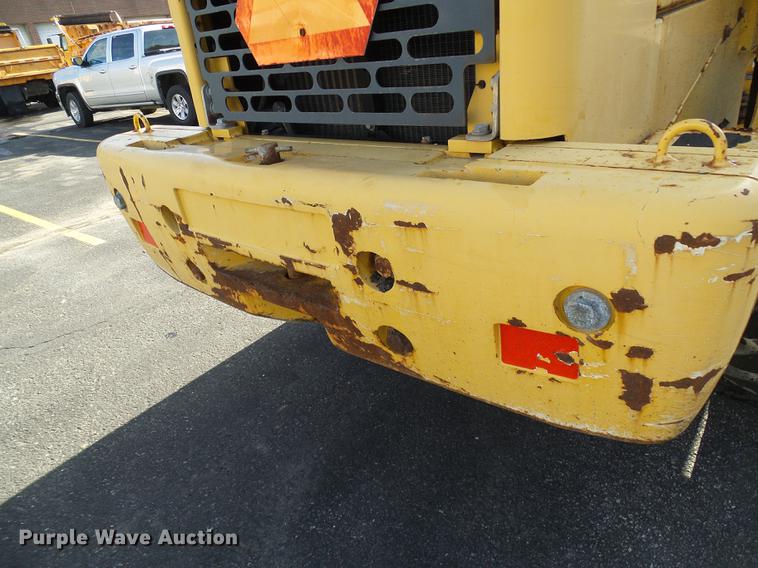 image for item DB2120 2003 John Deere 444H wheel loader