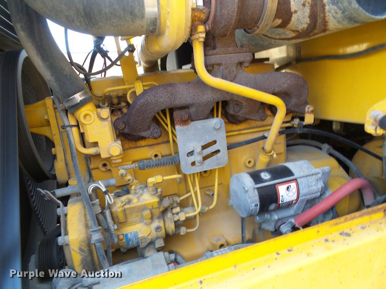 image for item DB2120 2003 John Deere 444H wheel loader