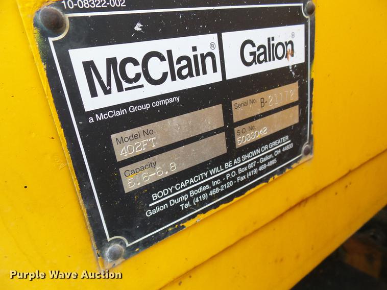 image for item DB2122 2002 International 4900 dump truck