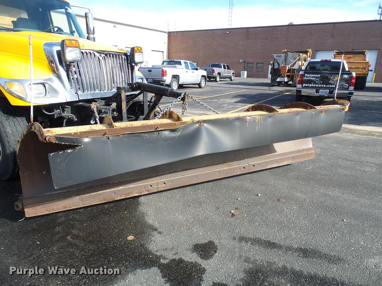 image for item DB2125 2003 International 7400 dump truck