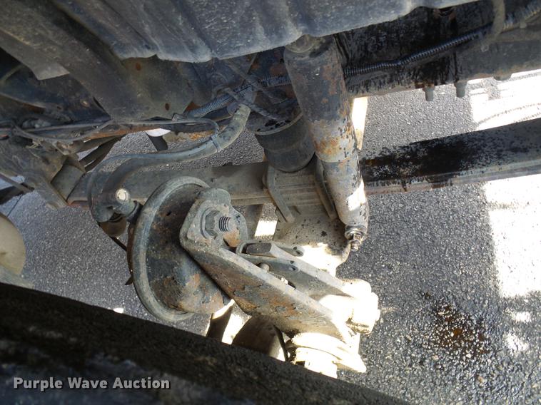 image for item DB2125 2003 International 7400 dump truck