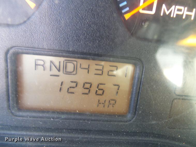 image for item DB2125 2003 International 7400 dump truck