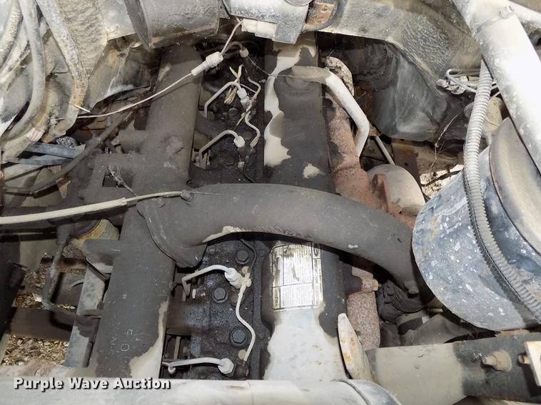 image for item DB8507 1989 Ford F600 dump truck