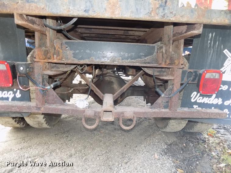 image for item DB8507 1989 Ford F600 dump truck