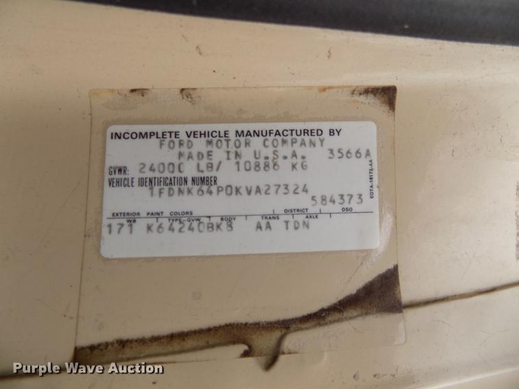 image for item DB8507 1989 Ford F600 dump truck