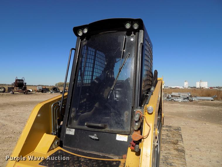 image for item DB8527 2006 ASV SR-70 skid steer
