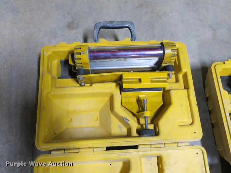 image for item DB8927 Somero S-240 laser screed